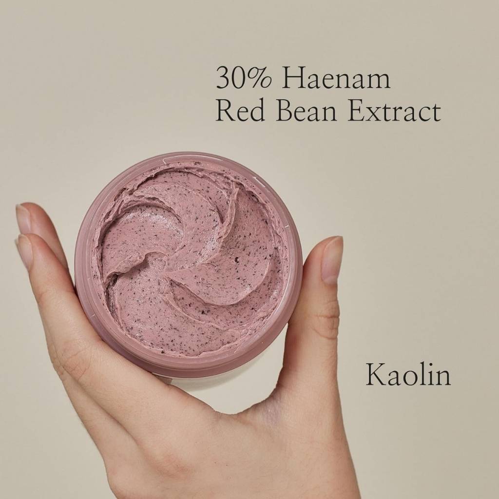 “Model applying Beauty of Joseon Red Bean Refreshing Pore Mask – soothing deep cleanse skincare”
