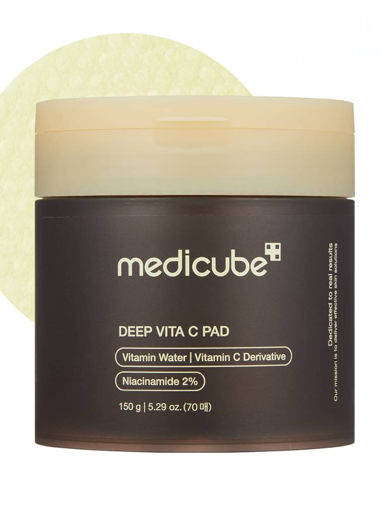 Medicube Deep Vita C Pad with a white background