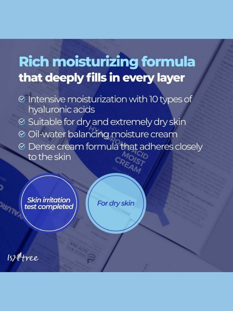 Product packaging with text about a rich moisturizing formula on a blue background