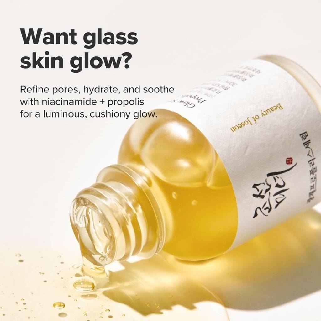 “Model applying Beauty of Joseon Glow Serum Propolis + Niacinamide – glowing skin effect”
