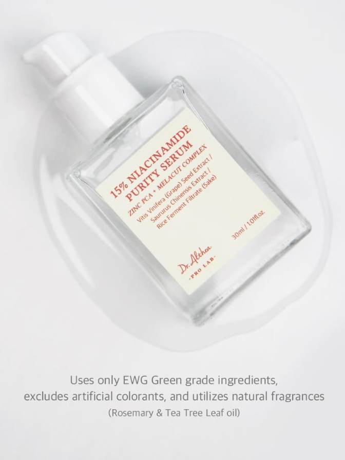 Dr. Andrew Weil for综合体的15% Niacinamide Purify Serum瓶子