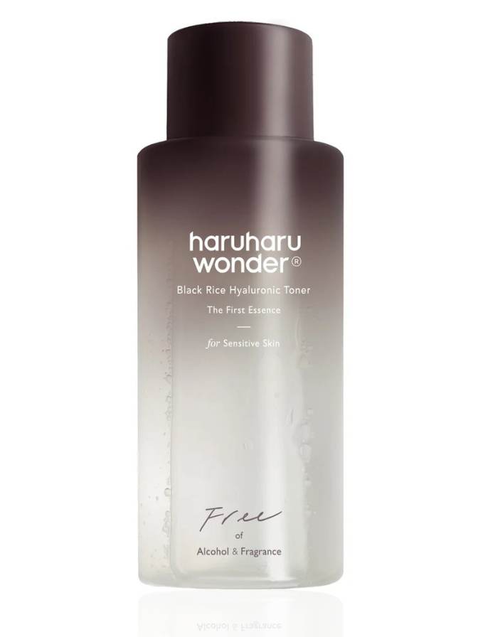 Haruharu Wonder toner bottle on a white background